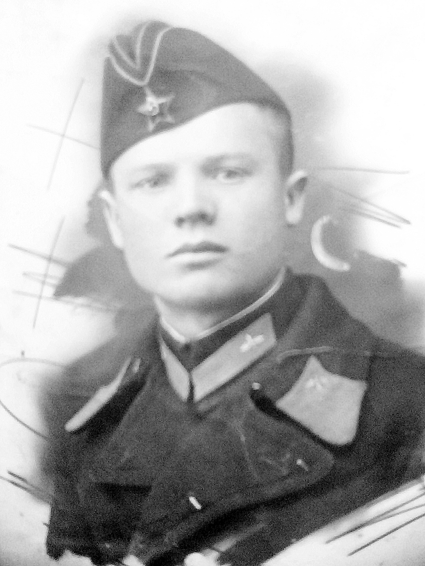 Борис Арзамасов.